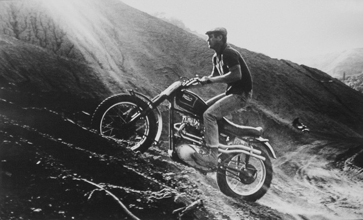 McQueen a jeho Triumph
