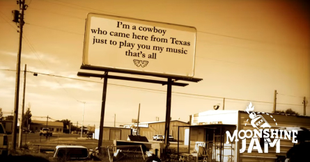 Moonshine Jam 46 – Malý městečko v Texasu