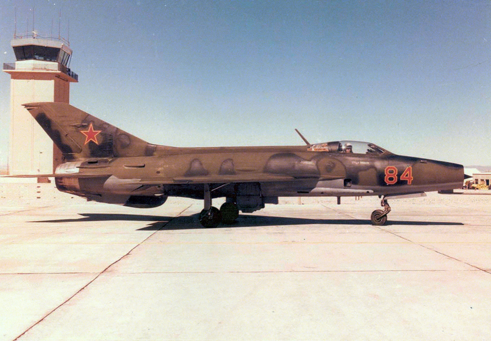 01MiG 21