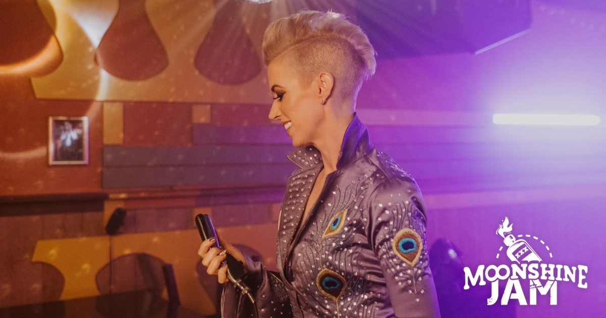 Moonshine Jam 38 – O hořících popelnicích a bakersfieldském rockabilly